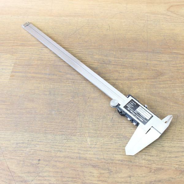 ミツトヨ/Mitutoyo 500-303(CD-30) 300mm デジタルノギス デジマチック