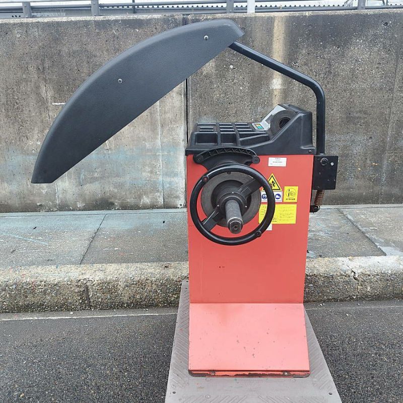 Butler/バトラー LIBRAK 232/4H 24インチ対応 電源100V ホイール