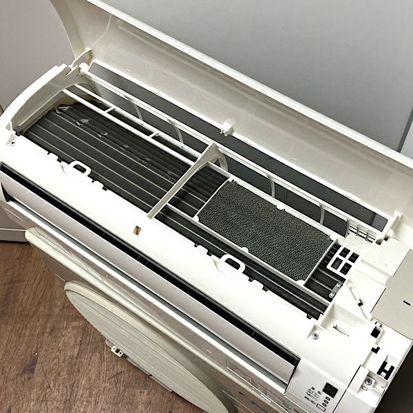 美品【 DAIKIN 】ダイキン おもに12畳用 ルームエアコン F36YTES 美品【 DAIKIN 】ダイキン おもに12畳用 ルームエアコン F36YTES