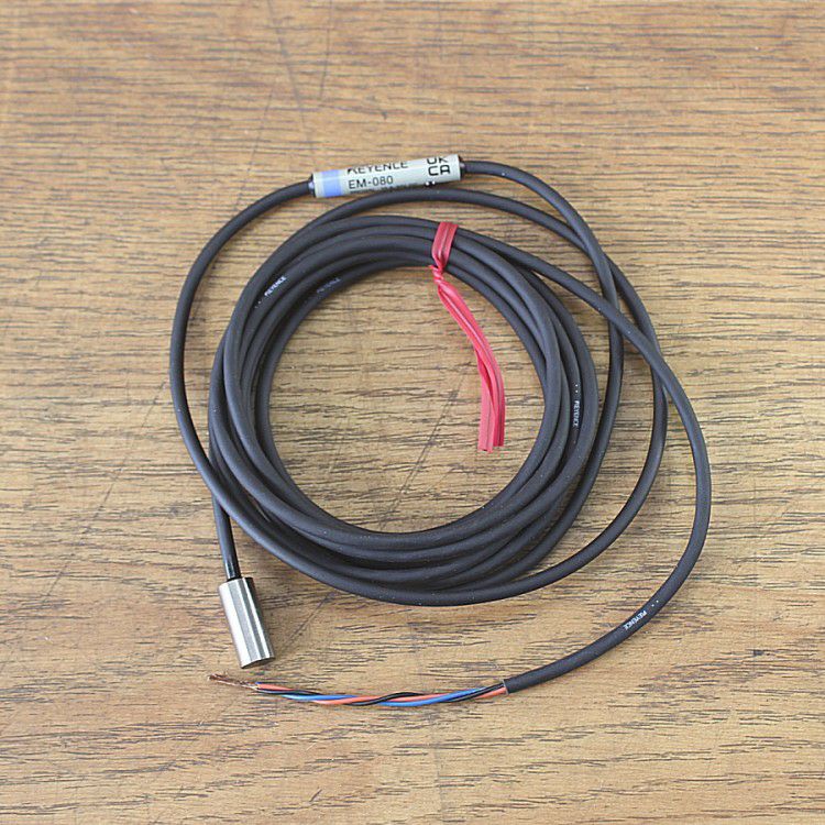 KEYENCE プロキシミティセンサー EM-080 KEYENCE/キーエンス EM-080 アンプ中継型近接センサー シールド