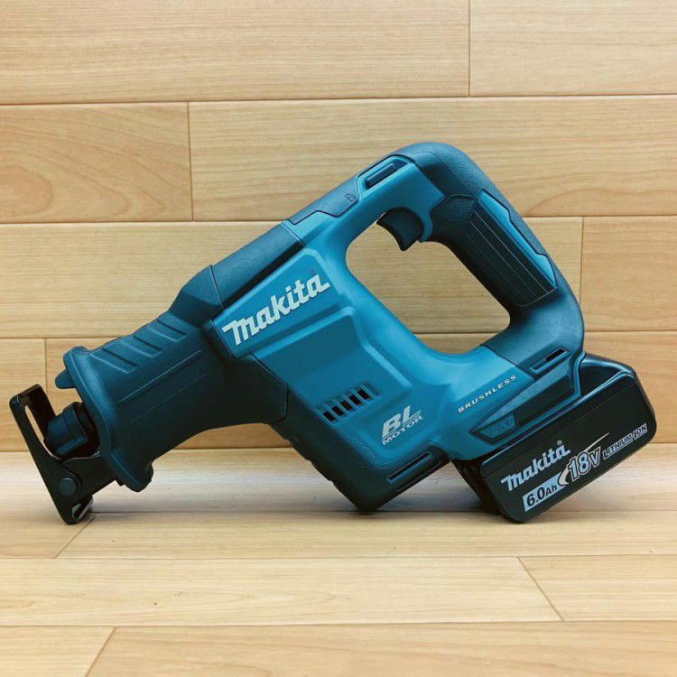 Makita - マキタ レシプロソー充電式18V JR188DRGX 新品未使用品！ JR188DRGX 充電式レシプロソー マキタ 18V JR188DRGX - 【通販