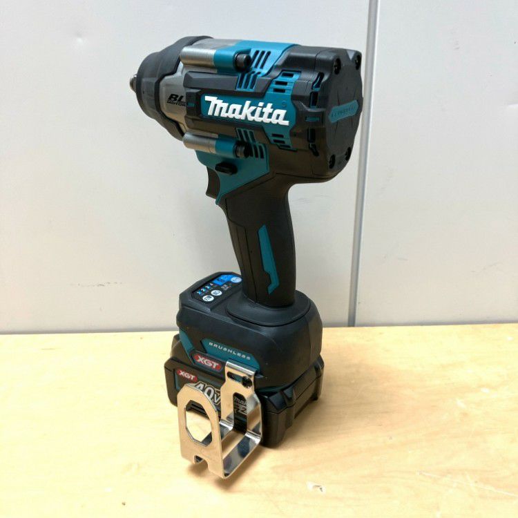 tdgam出品 Makita/マキタ TW007GRDX 充電式インパクトレンチ 40Vmax2.5Ah