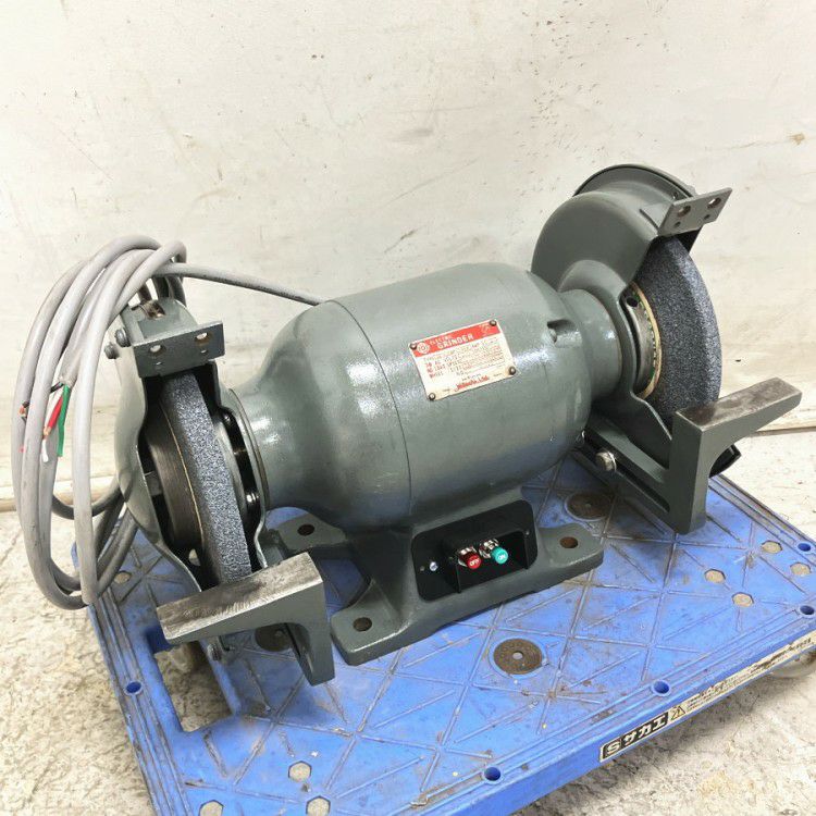 HITACHI/日立 GBT4 両頭グラインダー 205mm 三相200V 卓上電気