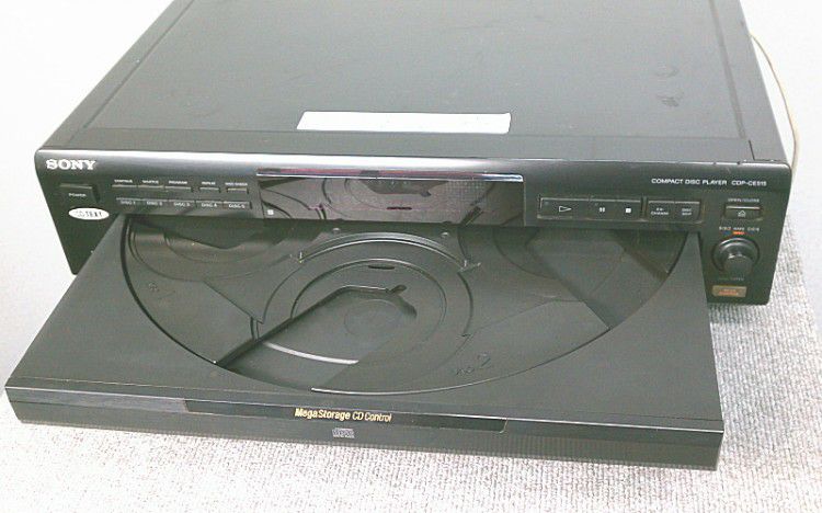 ソニー/SONY 5枚CDチェンジャー 5連奏CDプレイヤー 本体のみ 動作確認
