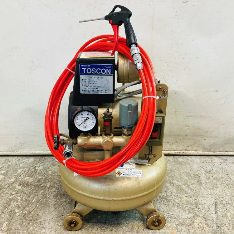 東芝　オイルレスコンプレッサー　SLP5D-2S3 TOSHIBA/東芝 SLP5D-2S3 0.2kw 1/4馬力 オイルフリーレシプロ