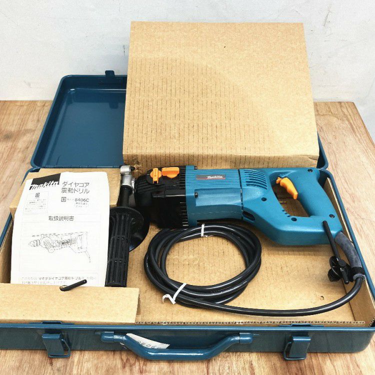 makita&frasl;マキタ 8460C ダイヤコア振動ドリル 無段変速 2スピード 100V
